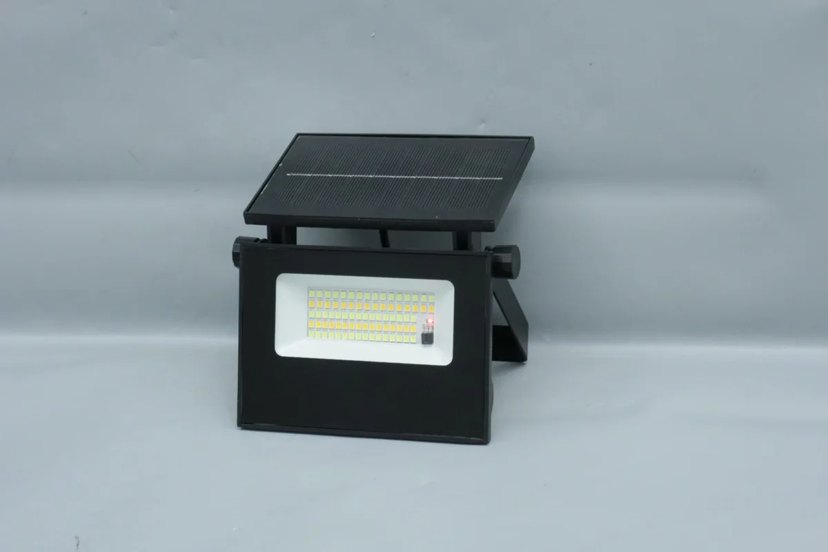 SF03 Folding Solar Flood Light family
