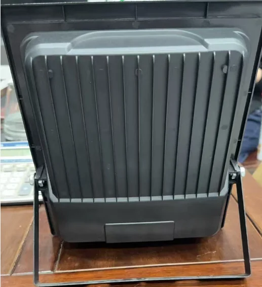 SF18 Split Solar Flood Light family