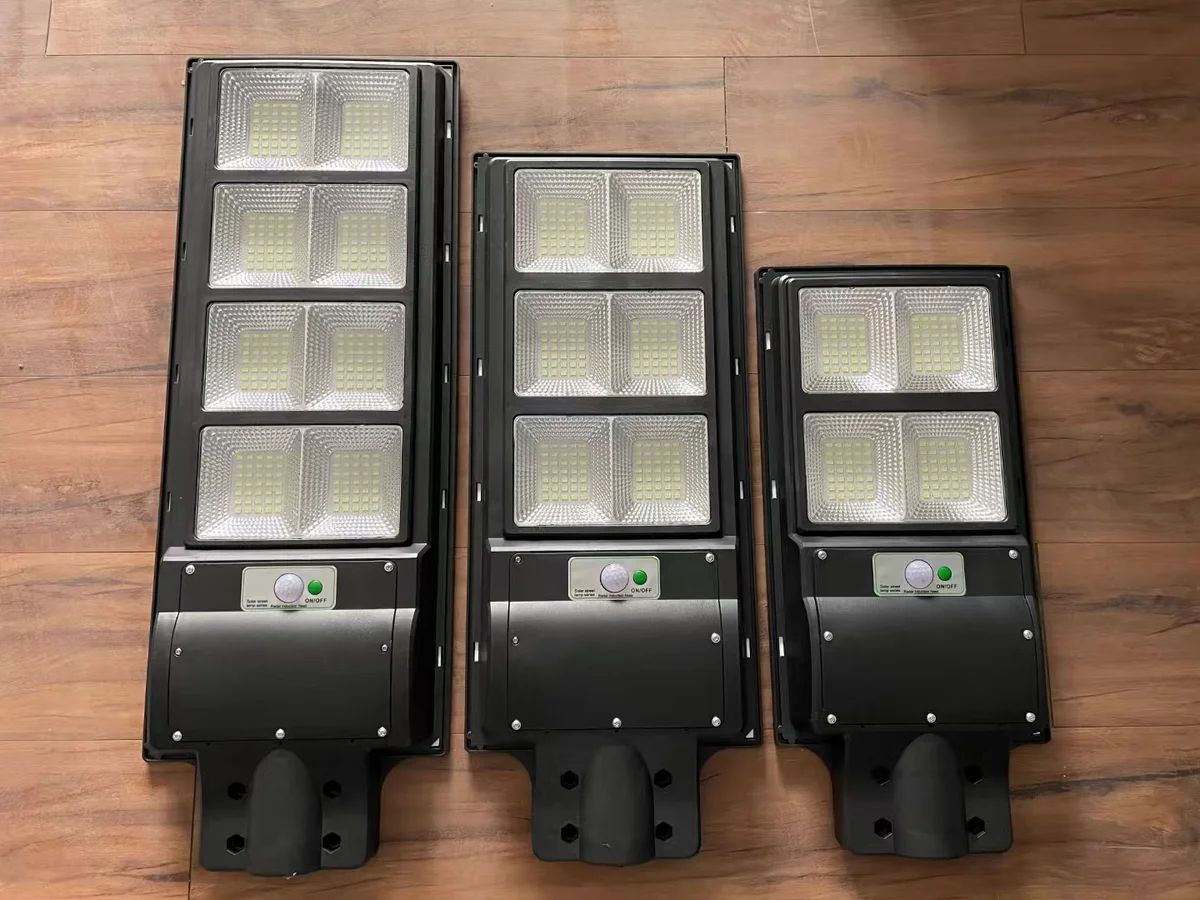 SS14 All In One Solar Street Light family