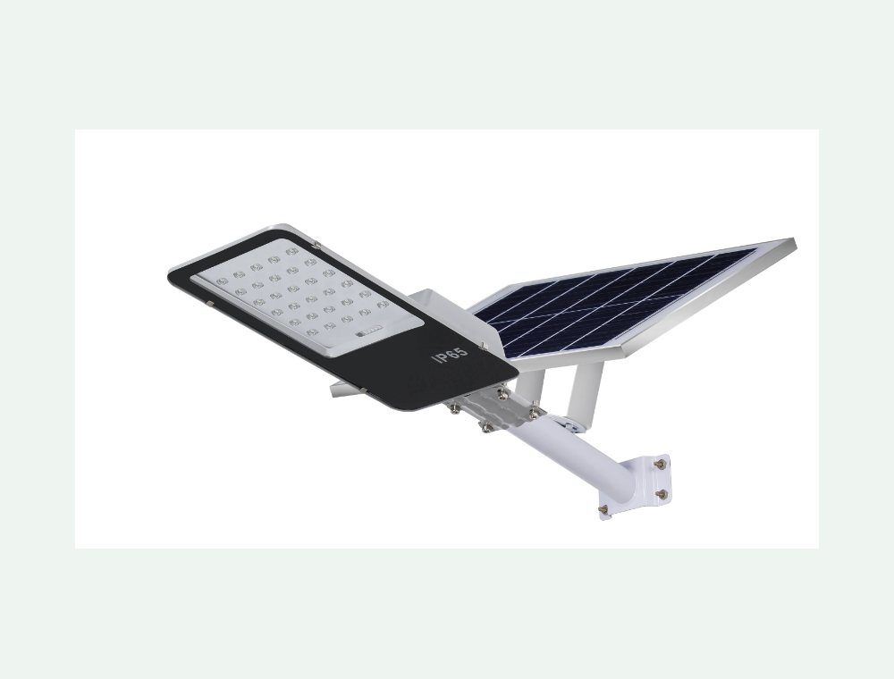 Split solar street light
